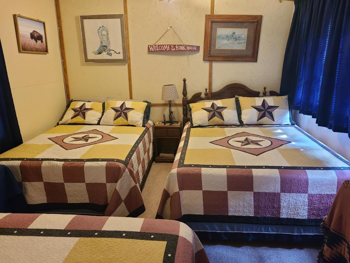 Buffalo Girls Hotel Кантон Экстерьер фото